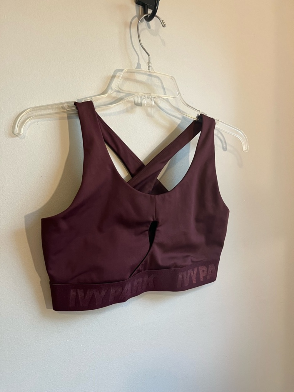IVY PARK Maroon Keyhole Sports Bra with Branded Band - Picture 4 of 7